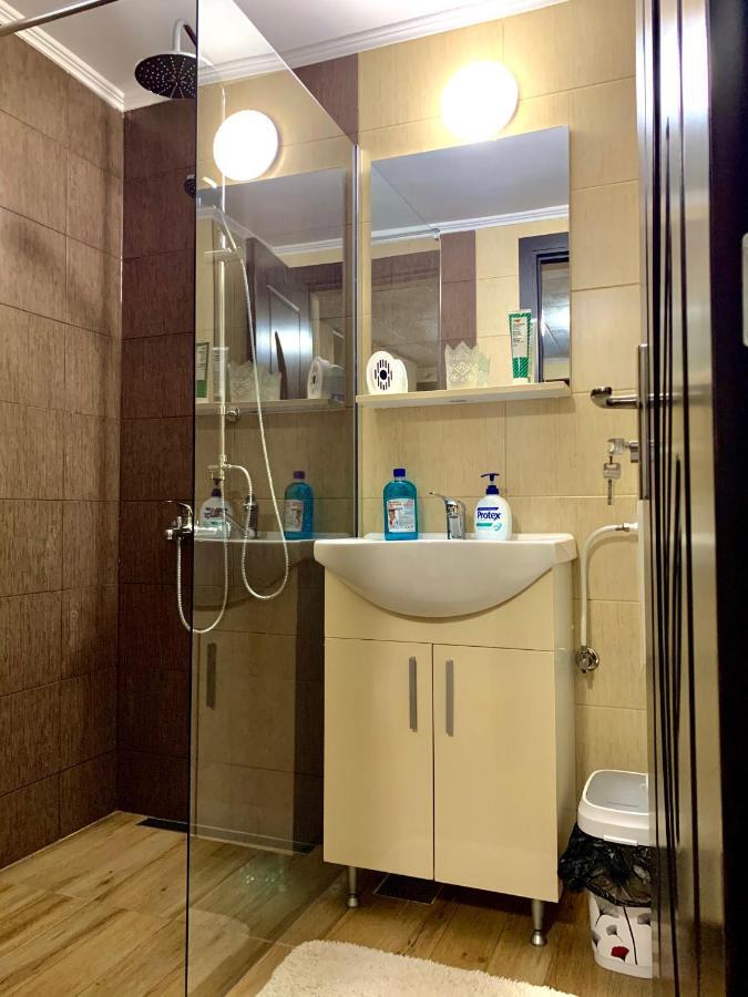 Grinda House - City Center Park And Stay Braşov Eksteriør bilde
