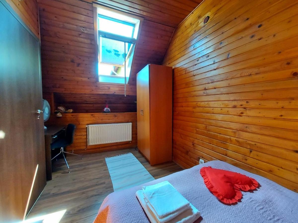 Grinda House - City Center Park And Stay Braşov Eksteriør bilde