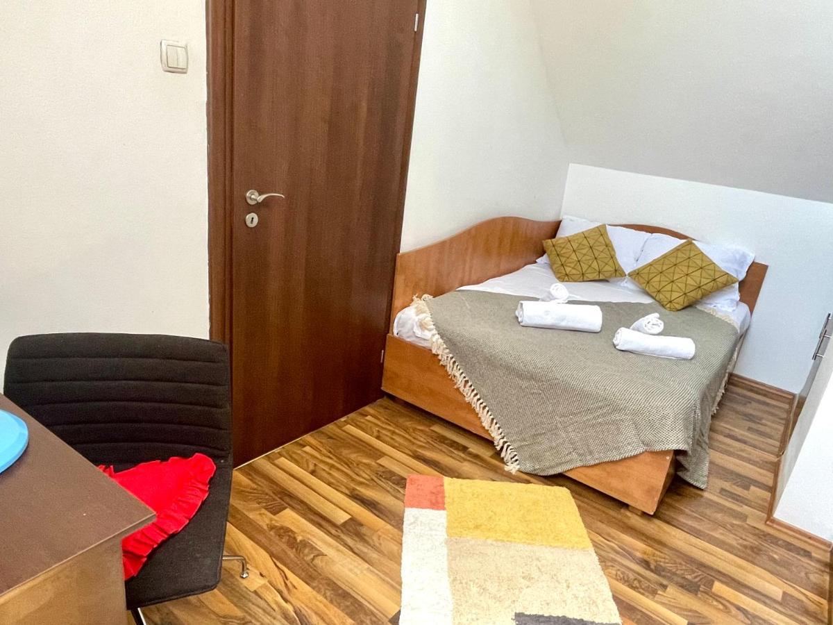 Grinda House - City Center Park And Stay Braşov Eksteriør bilde
